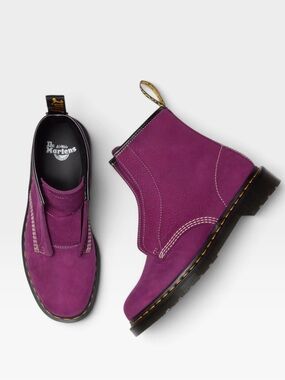 Dr Martens 1460 Laceless Nubuck Slip on Boots - booties Sz 10